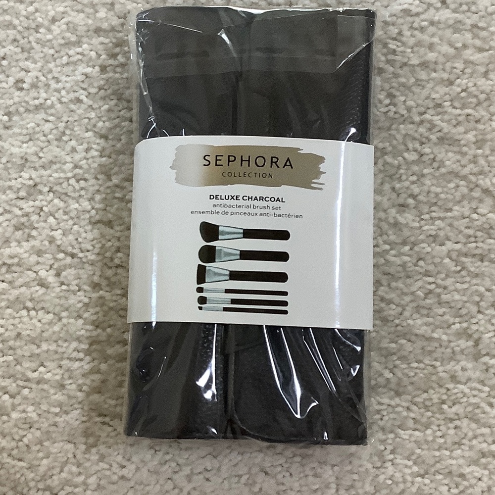 SEPHORA Deluxe Charcoal Antibacterial Brush Set